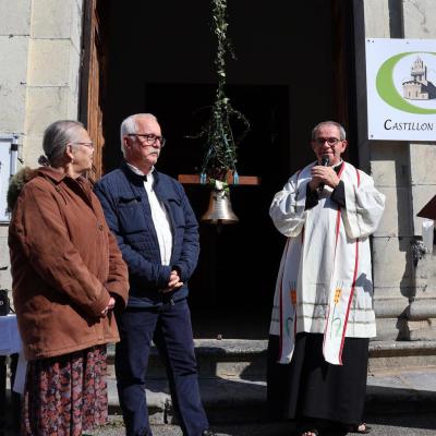 Serge Lhernoud fils de la donatrice et sa belle-soeur Marie-Thérèse
